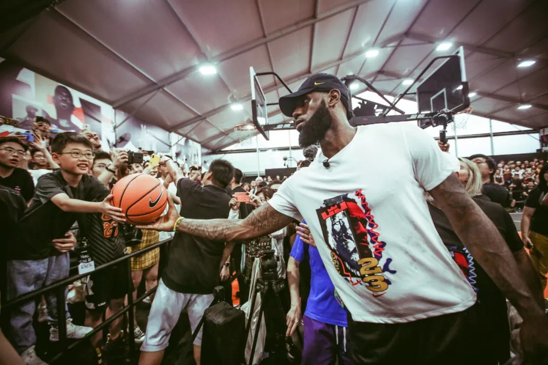 一家之言丨空窗131天，国足才迎来邵佳一（一家之言丨131天空窗期告终：国足终于迎来邵佳一）