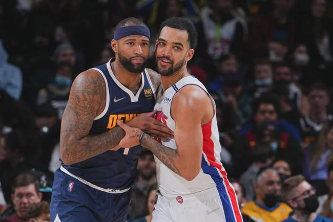 “举重之乡”托举生命重量 一份特殊“伴手礼”递出城市暖心名片（举重名城托起生命之重 一份别样伴手礼传递城市温度）