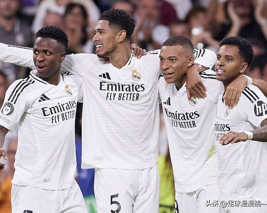 格纳布里：续约正在进行且情况很好；我现在状态良好精力充沛（格纳布里：续约进展顺利，我状态正佳且精力十足）