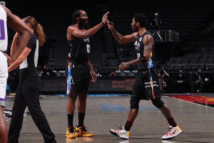 奥特加：梅西比以往时候更出色，他会确保明年世界杯时的状态（奥特加：梅西如今比过去更强，他会确保以最佳状态出战明年世界杯）