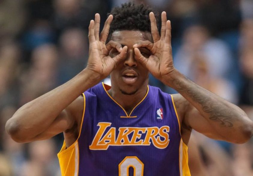 曝前海港外援奥斯卡已决定挂靴 其资产预计超过13亿元（据报道，前上海海港外援奥斯卡决定退役，个人资产或超13亿元）